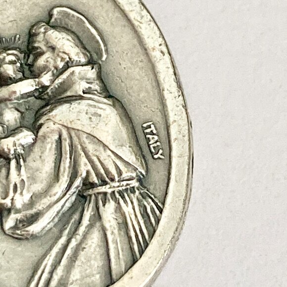 Vintage Saint Anthony Francis Medal Pendant Necklace Italy 18" Stainless Chain - Picture 8 of 15